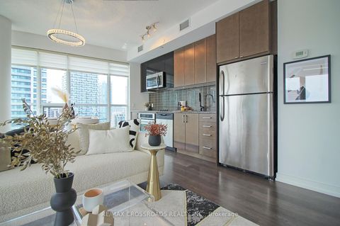 Photo 6 at 2202 - 89 Dunfield Avenue, Mount Pleasant West, Toronto