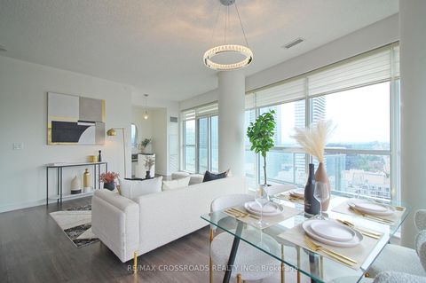 Photo 8 at 2202 - 89 Dunfield Avenue, Mount Pleasant West, Toronto