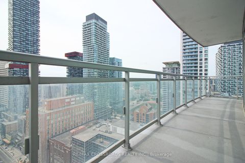 Photo 17 at 2202 - 89 Dunfield Avenue, Mount Pleasant West, Toronto