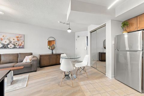 Photo 3 at 1102 - 650 Queens Quay W, Niagara, Toronto