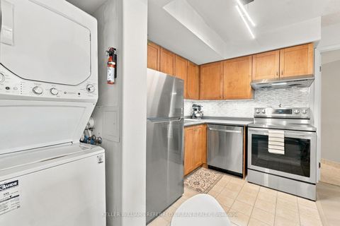 Photo 6 at 1102 - 650 Queens Quay W, Niagara, Toronto