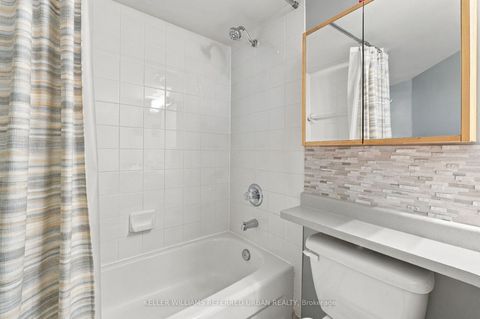 Photo 19 at 1102 - 650 Queens Quay W, Niagara, Toronto