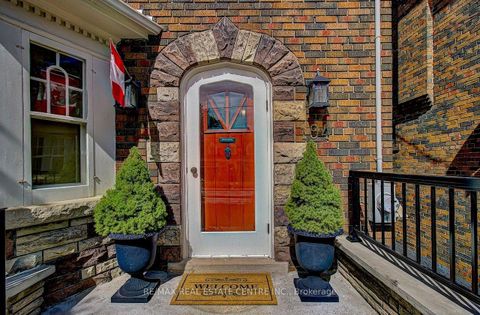 Photo 4 at 194 Lawrence Avenue E, Lawrence Park North, Toronto