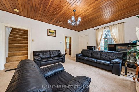Photo 13 at 17450 Bathurst Street, Rural King, King