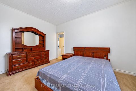 Photo 14 at 17450 Bathurst Street, Rural King, King