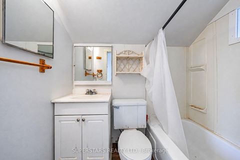 Photo 22 at 17450 Bathurst Street, Rural King, King