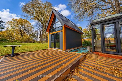 Photo 31 at 17450 Bathurst Street, Rural King, King