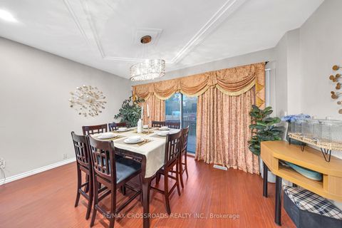 Photo 14 at 592A Danforth Road, Birchmount, Toronto