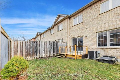 Photo 29 at 151 Amulet Crescent, Rouge Woods, Richmond Hill