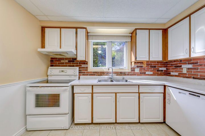 Photo 15 at 15 Newton Road, Brampton North, Brampton