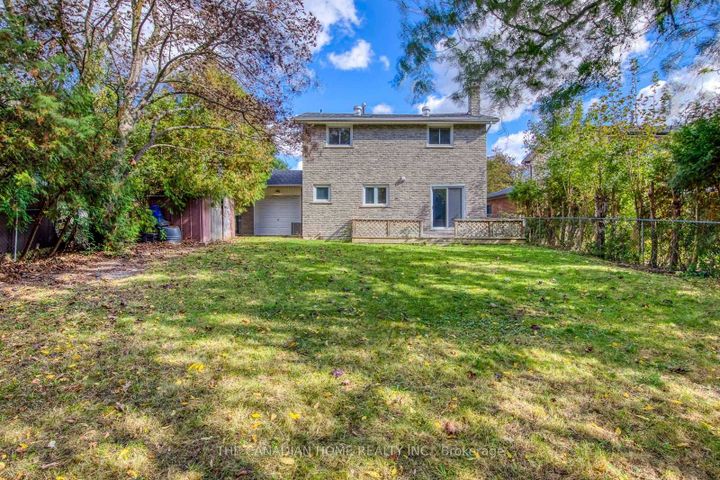 Photo 32 at 15 Newton Road, Brampton North, Brampton