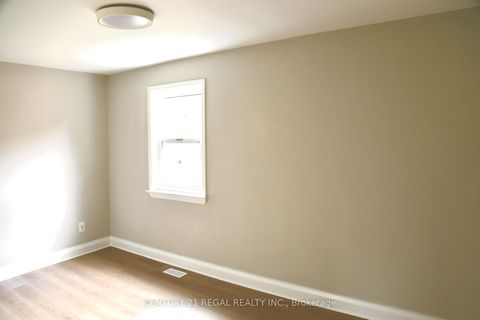 Photo 10 at 987 Victoria Park Avenue, Birchmount, Toronto