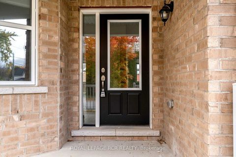Photo 4 at 213 Mary Street, Creemore, Clearview