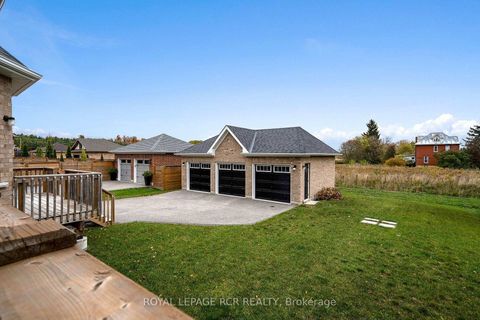 Photo 9 at 213 Mary Street, Creemore, Clearview