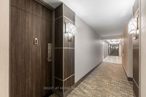Photo 3 at 206 - 270 Scarlett Road, Smythe, Toronto