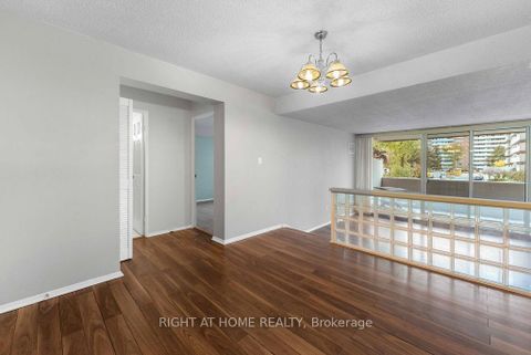 Photo 8 at 206 - 270 Scarlett Road, Smythe, Toronto