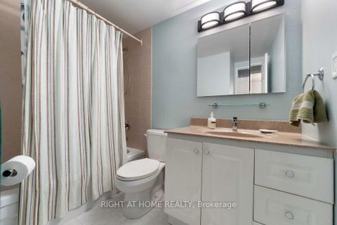 Photo 17 at 206 - 270 Scarlett Road, Smythe, Toronto