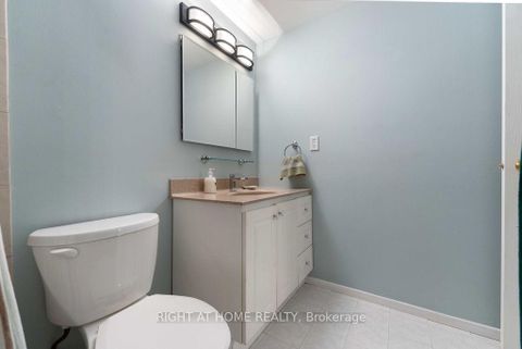 Photo 18 at 206 - 270 Scarlett Road, Smythe, Toronto