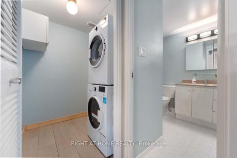 Photo 20 at 206 - 270 Scarlett Road, Smythe, Toronto