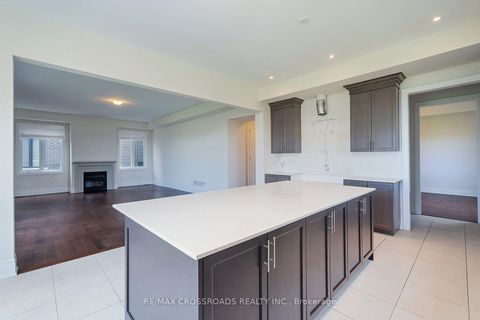 Photo 8 at 65 Terravista Crescent, Vellore Village, Vaughan