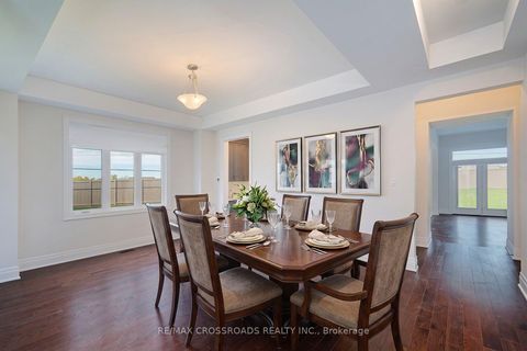 Photo 14 at 65 Terravista Crescent, Vellore Village, Vaughan