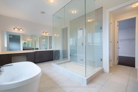 Photo 27 at 65 Terravista Crescent, Vellore Village, Vaughan