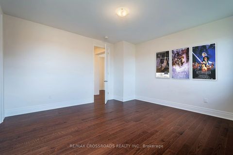 Photo 31 at 65 Terravista Crescent, Vellore Village, Vaughan