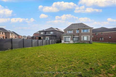 Photo 47 at 65 Terravista Crescent, Vellore Village, Vaughan