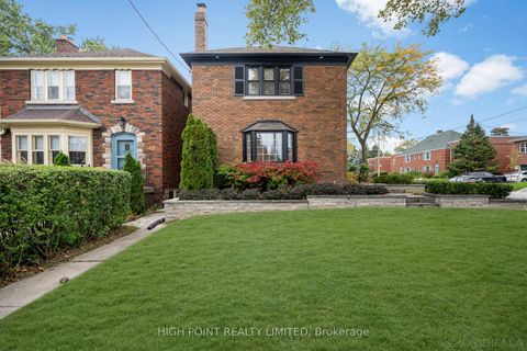 Photo 4 at 50 Leadale Avenue, Leaside, Toronto