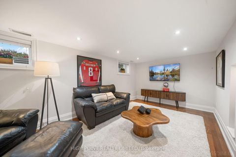 Photo 36 at 50 Leadale Avenue, Leaside, Toronto