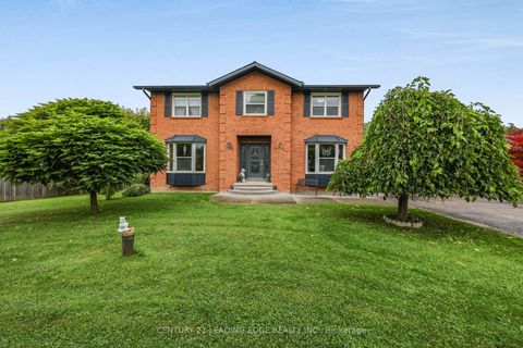 Photo 1 at 48 Broadview Avenue, Historic Lakeshore Communities, Georgina