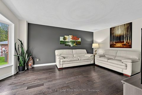 Photo 8 at 48 Broadview Avenue, Historic Lakeshore Communities, Georgina