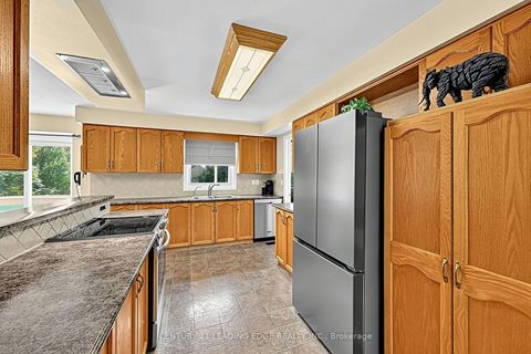 Photo 15 at 48 Broadview Avenue, Historic Lakeshore Communities, Georgina