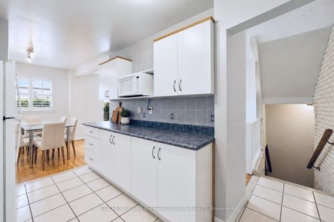 Photo 7 at 102 - 25 Esterbrooke Avenue, Don Valley Village, Toronto