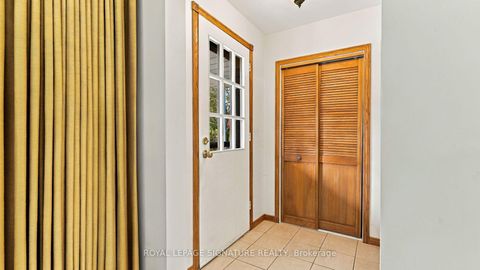 Photo 3 at 5 Erinlea Crescent, Woburn, Toronto