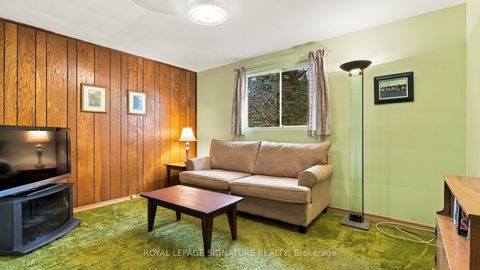 Photo 17 at 5 Erinlea Crescent, Woburn, Toronto