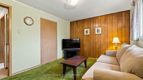 Photo 18 at 5 Erinlea Crescent, Woburn, Toronto