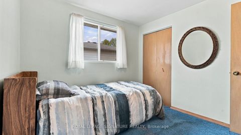 Photo 21 at 5 Erinlea Crescent, Woburn, Toronto