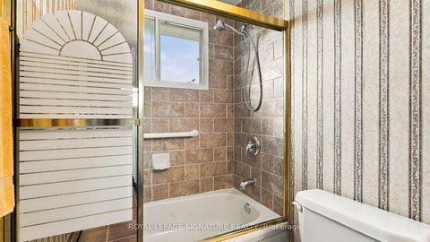 Photo 24 at 5 Erinlea Crescent, Woburn, Toronto