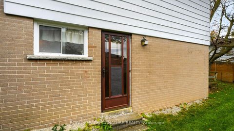 Photo 39 at 5 Erinlea Crescent, Woburn, Toronto