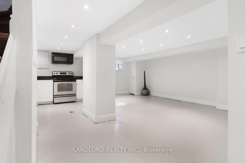 Photo 34 at 159 Lawrence Avenue W, Lawrence Park South, Toronto