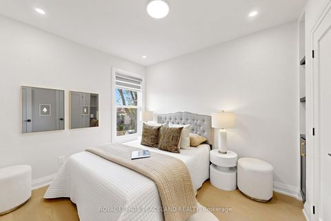 Photo 25 at 5 Herbert Avenue, The Beaches, Toronto