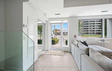 Photo 4 at TH07 - 9 Mabelle Avenue, City Centre West, Toronto