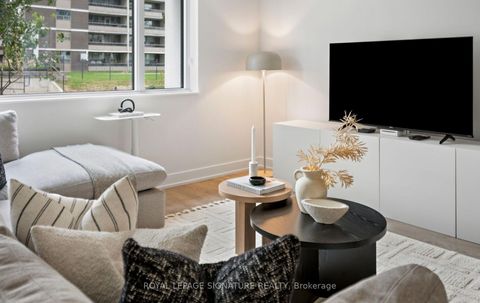 Photo 6 at TH07 - 9 Mabelle Avenue, City Centre West, Toronto
