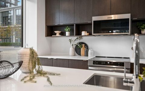 Photo 23 at TH07 - 9 Mabelle Avenue, City Centre West, Toronto