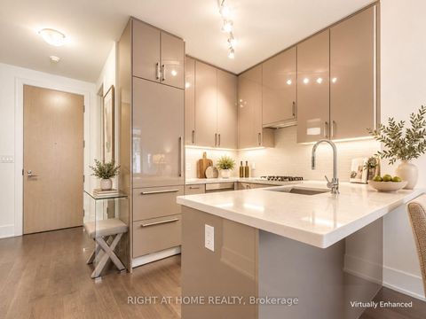 Photo 3 at 807 - 39 Queens Quay E, Waterfront Communities C8, Toronto