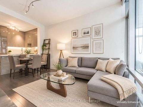 Photo 4 at 807 - 39 Queens Quay E, Waterfront Communities C8, Toronto