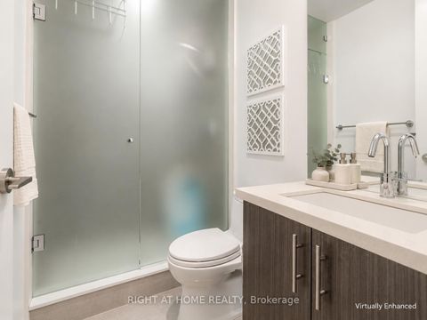 Photo 12 at 807 - 39 Queens Quay E, Waterfront Communities C8, Toronto