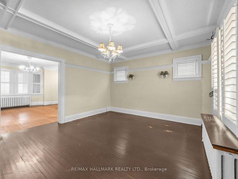 Photo 11 at 7 Humberview Crescent, Weston, Toronto