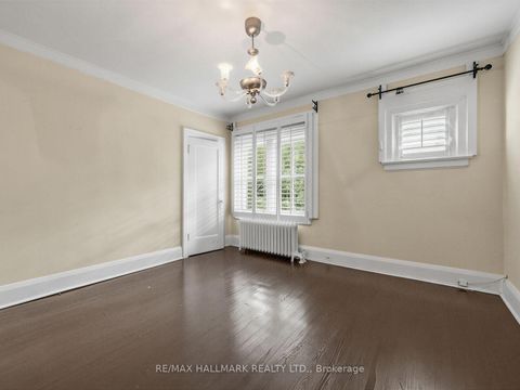 Photo 20 at 7 Humberview Crescent, Weston, Toronto